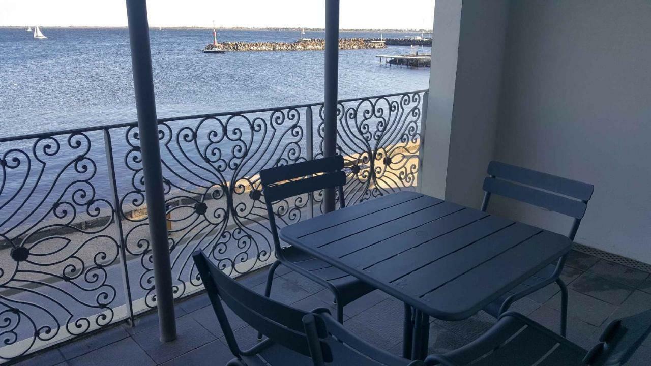 Port Rive Gauche Pavois Apartamento Marseillan  Exterior foto